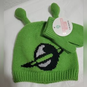 Kids Beanie And Mitten Set